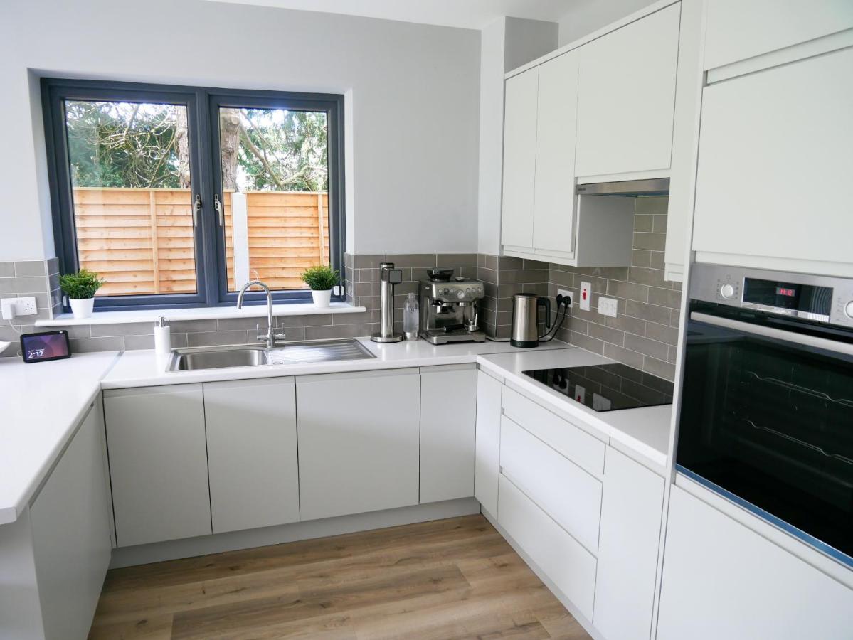 Entire Modern Home With Seaview And Parking Wicklow Exterior foto